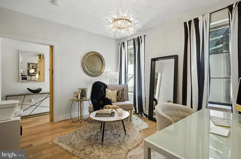 $852,000 | 1364 Newton Street Northwest, Unit 1, Washington, DC 20010