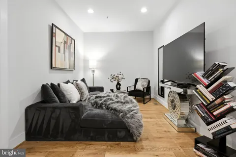 $852,000 | 1364 Newton Street Northwest, Unit 1, Washington, DC 20010