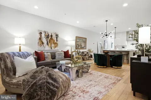 $852,000 | 1364 Newton Street Northwest, Unit 1, Washington, DC 20010
