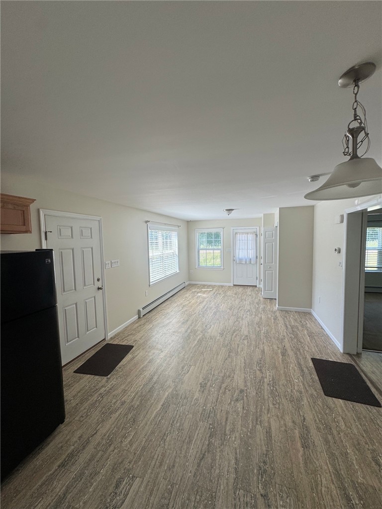 73 South Ferry Road Narragansett, RI 02882 - Photo 9 of 10