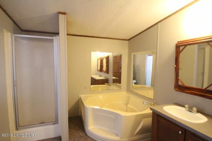 1272 Kays Road Lawrenceburg, KY 40342 - Photo 12 of 29 11