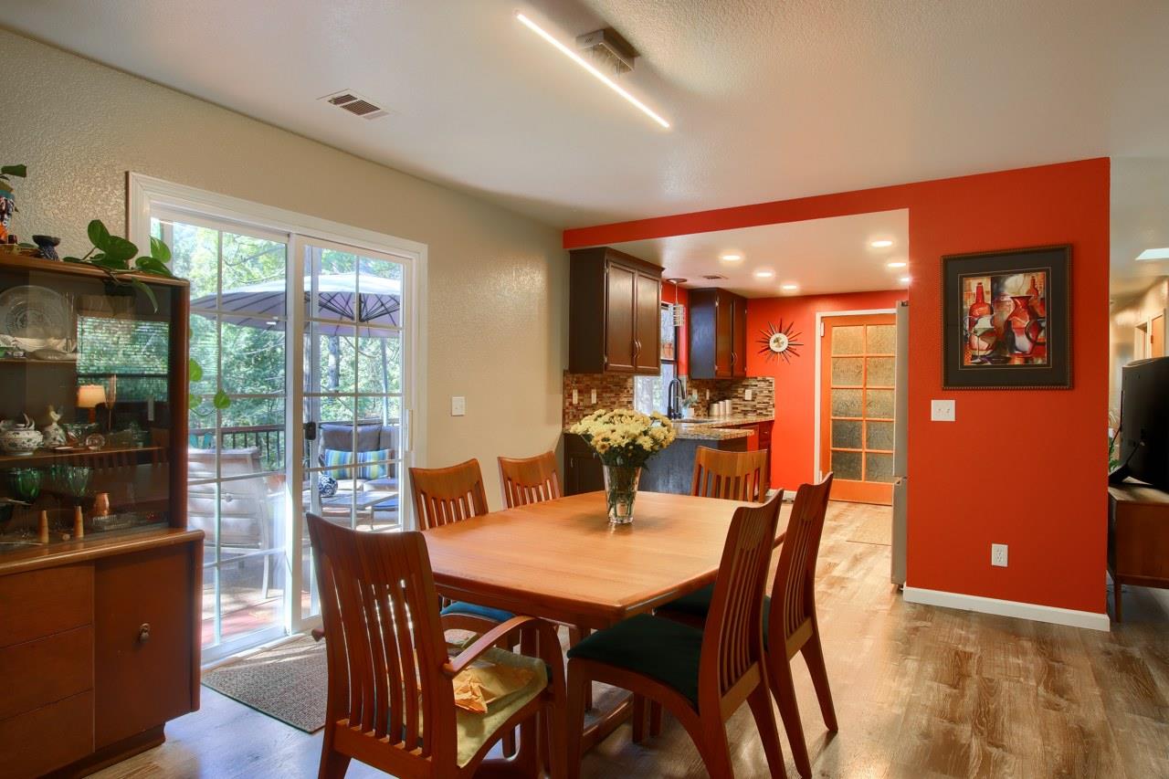 36555 Mudge Ranch Road Coarsegold, CA 93614 - Photo 16 of 80 a dining room with furniture and window