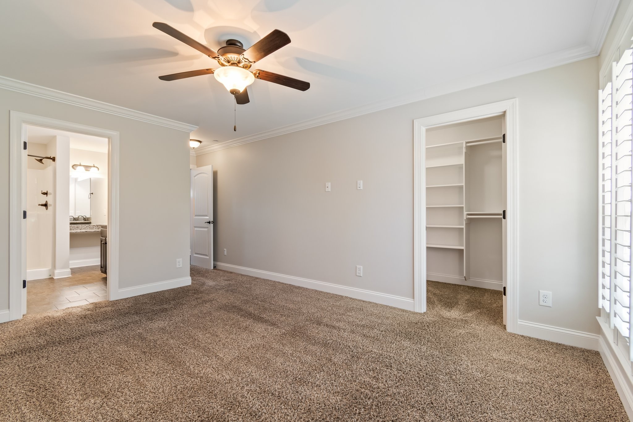 1041 Irish Way Spring Hill, TN 37174 - Photo 16 of 38 a view of an empty room with a ceiling fan