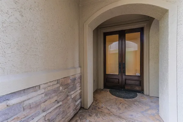 $5,500 | 407 West Bell Street, Houston, TX 77019