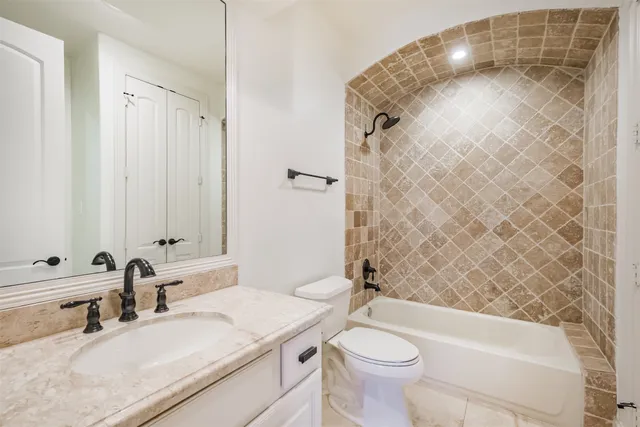 a view of livingroom with hallway