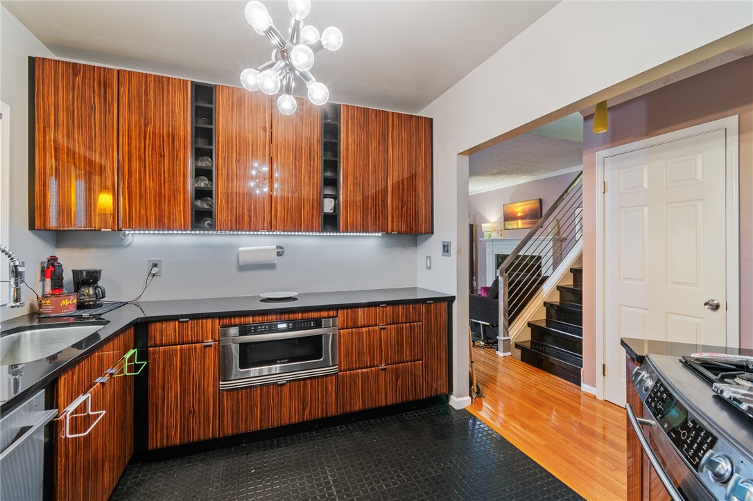 232 South Fitzhugh Street Rochester, NY 14608 - Photo 15 of 24 Gallery Image 15