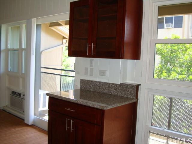 1060 Lunalilo Street, Unit E Honolulu, HI 96822 - Photo 10 of 20
