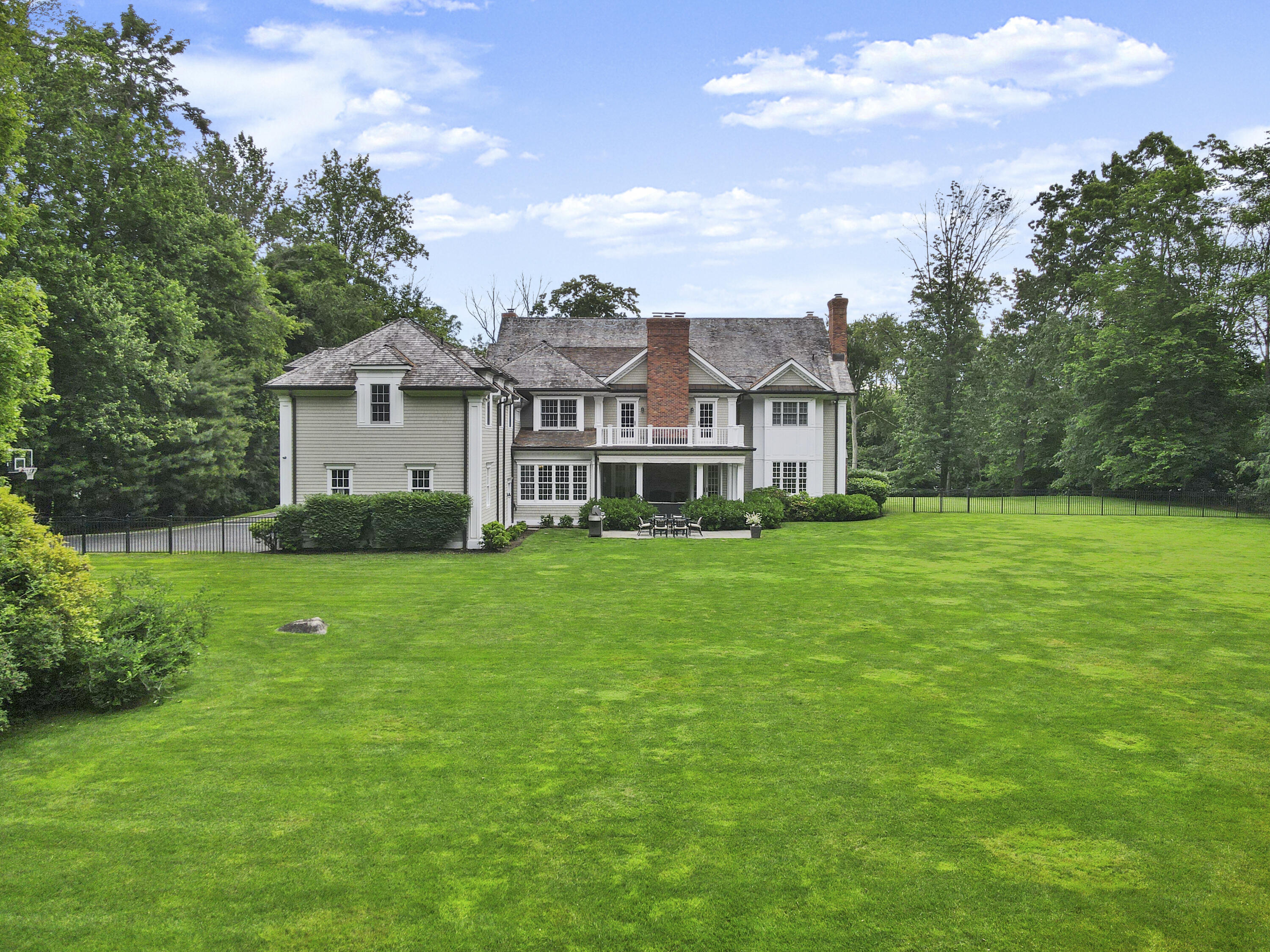 15 Hillsley Road Darien, CT 06820 - Photo 4 of 61 15 Hillsley Rd Darien CT 06820-print-004