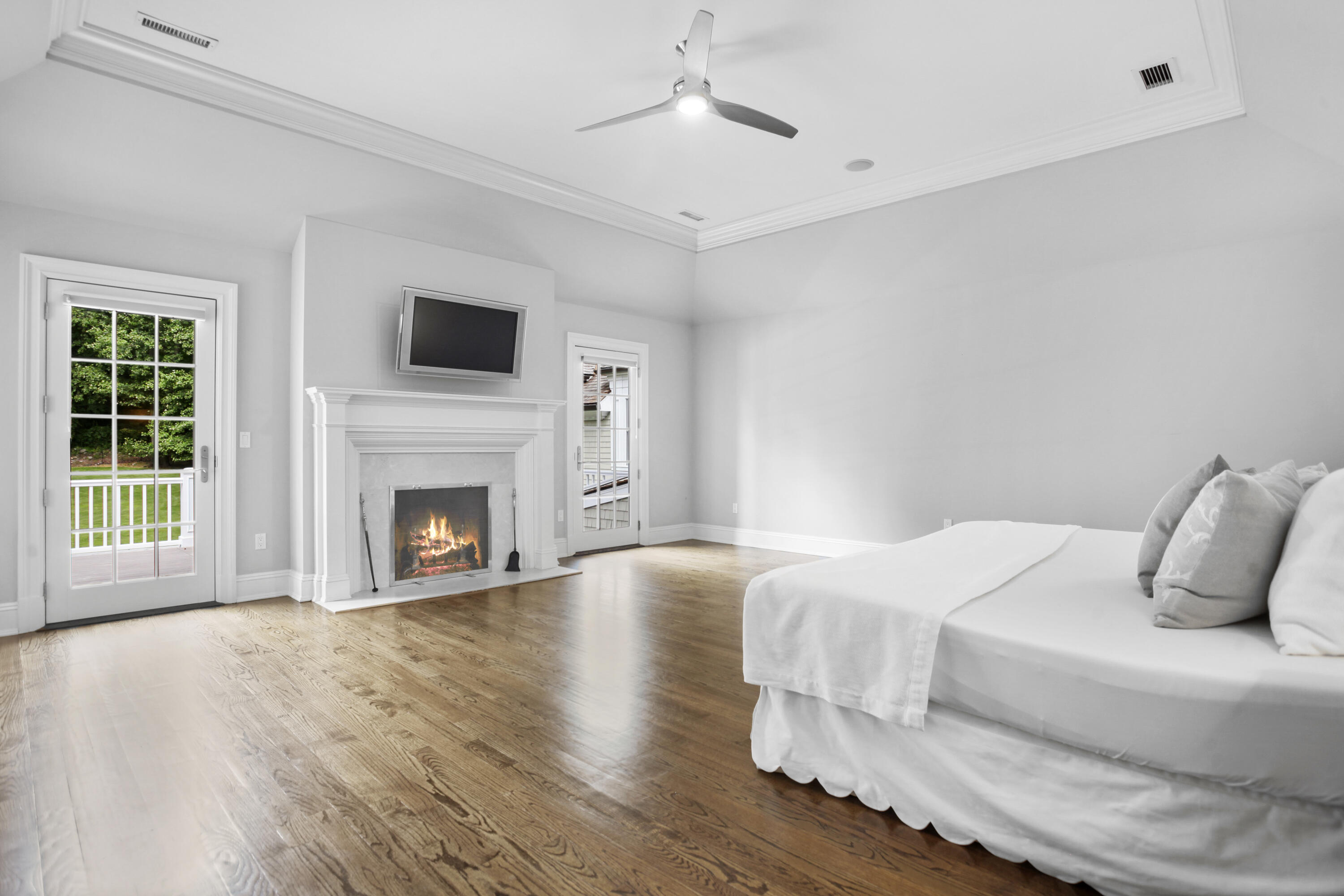 15 Hillsley Road Darien, CT 06820 - Photo 34 of 61 15 Hillsley Rd Darien CT 06820-print-059