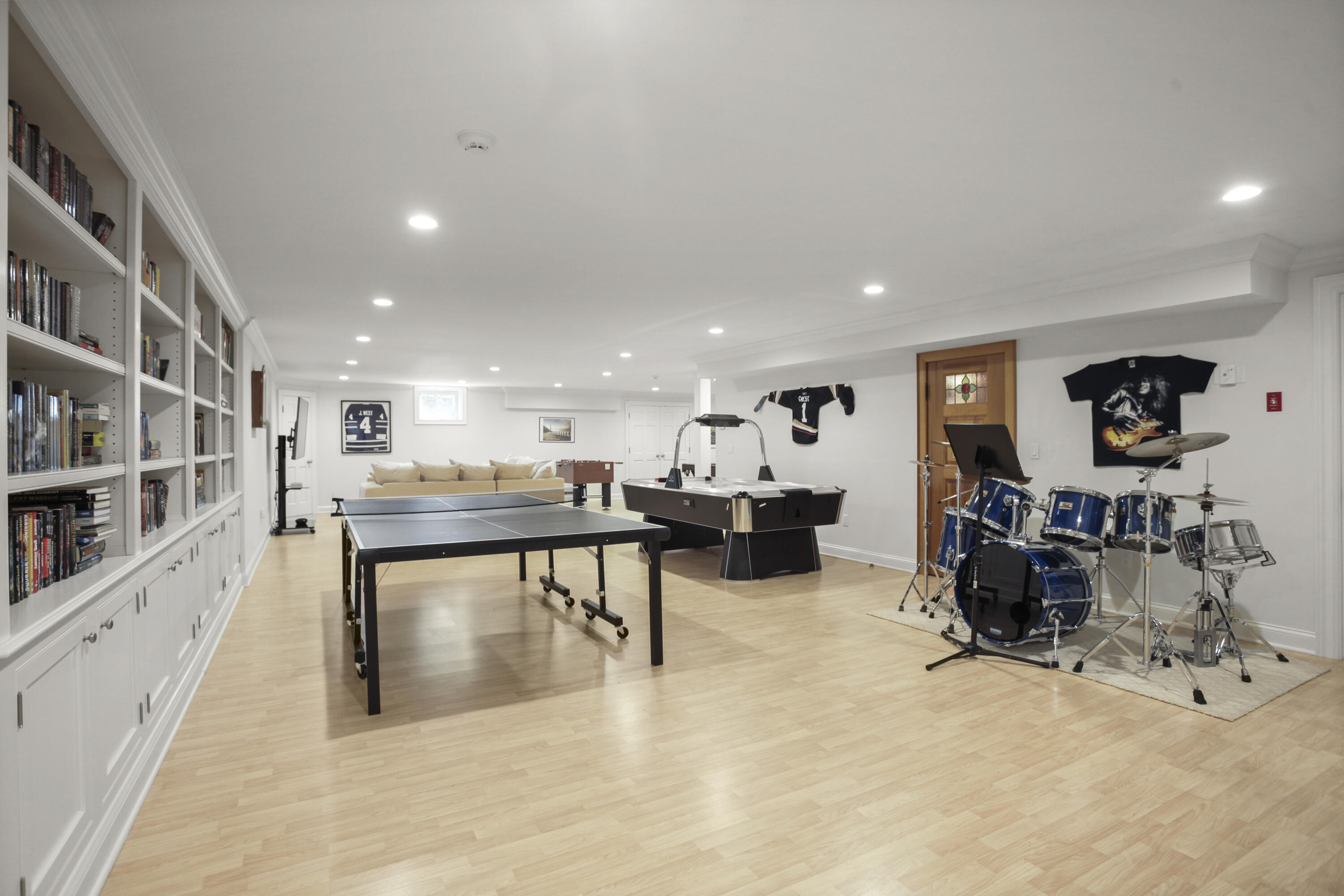 15 Hillsley Road Darien, CT 06820 - Photo 50 of 61 15 Hillsley Rd Darien CT 06820-print-077