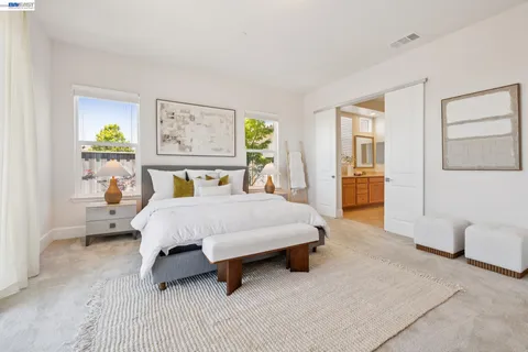 $2,599,000 | 5 Stirling Way, Hayward, CA 94542