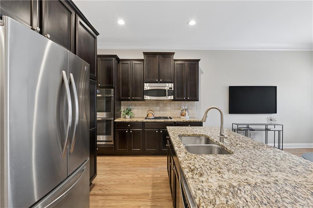 2723 Davis Oaks Way Decatur, GA 30033 - Photo 17 of 67