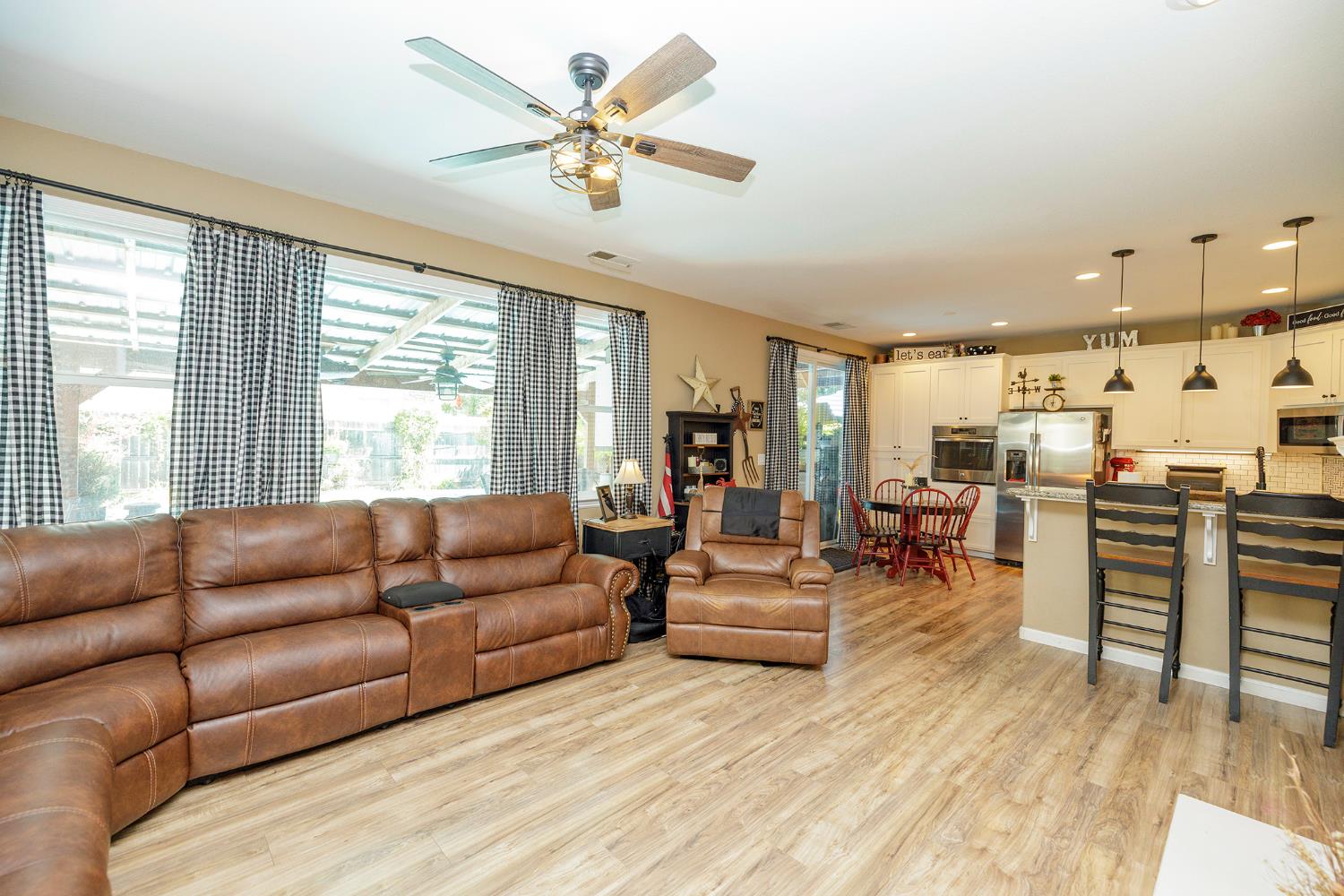 2101 Huxley Way Modesto, CA 95356 - Photo 21 of 50