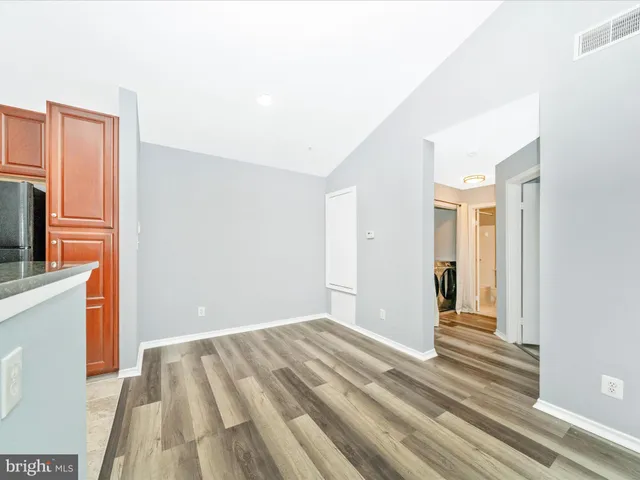 $167,500 | 9907 Boysenberry Way, Unit 11042, Gaithersburg, MD 20879