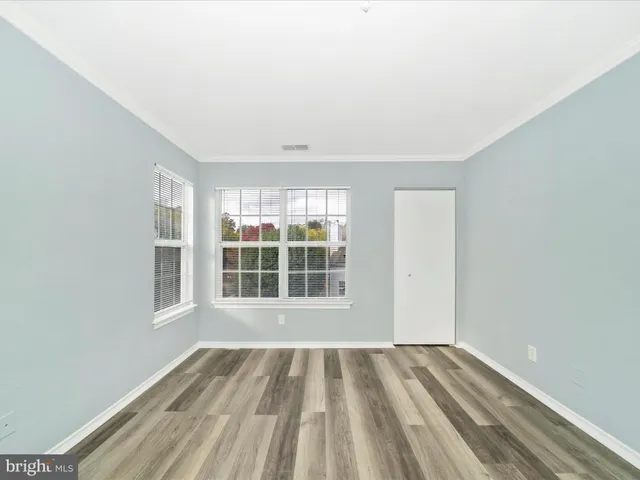 $167,500 | 9907 Boysenberry Way, Unit 11042, Gaithersburg, MD 20879