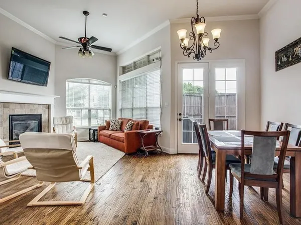 $3,395 | 2203 Kirby Street, Dallas, TX 75204