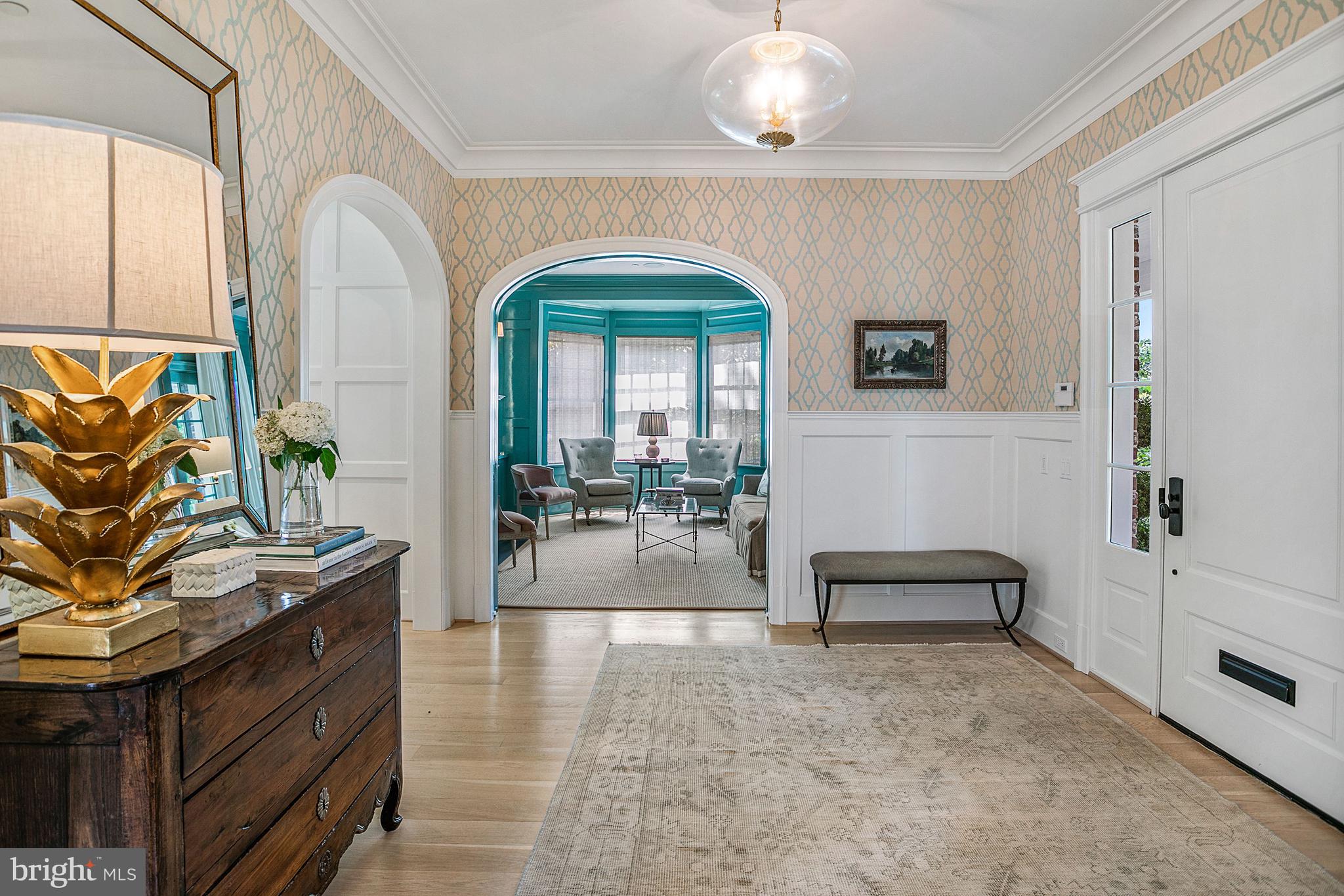 1813 Hoban Road Northwest Washington, DC 20007 - Photo 6 of 52 Foyer