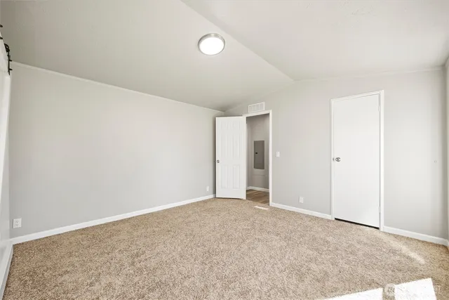 an empty room with an entryway