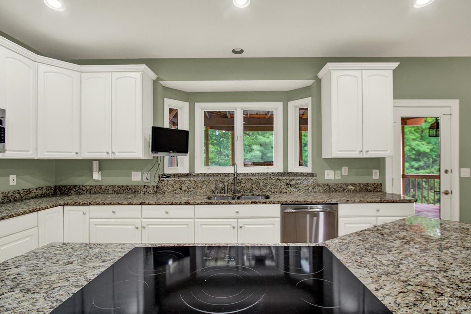 5076 Palermo Road Cincinnati, OH 45244 - Photo 21 of 86 Gallery Image 21