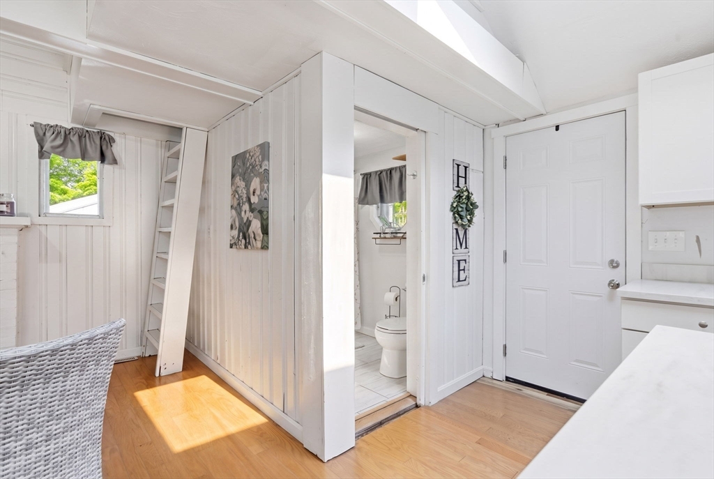21 Hillside Road Plymouth, MA 02360 - Photo 5 of 42
