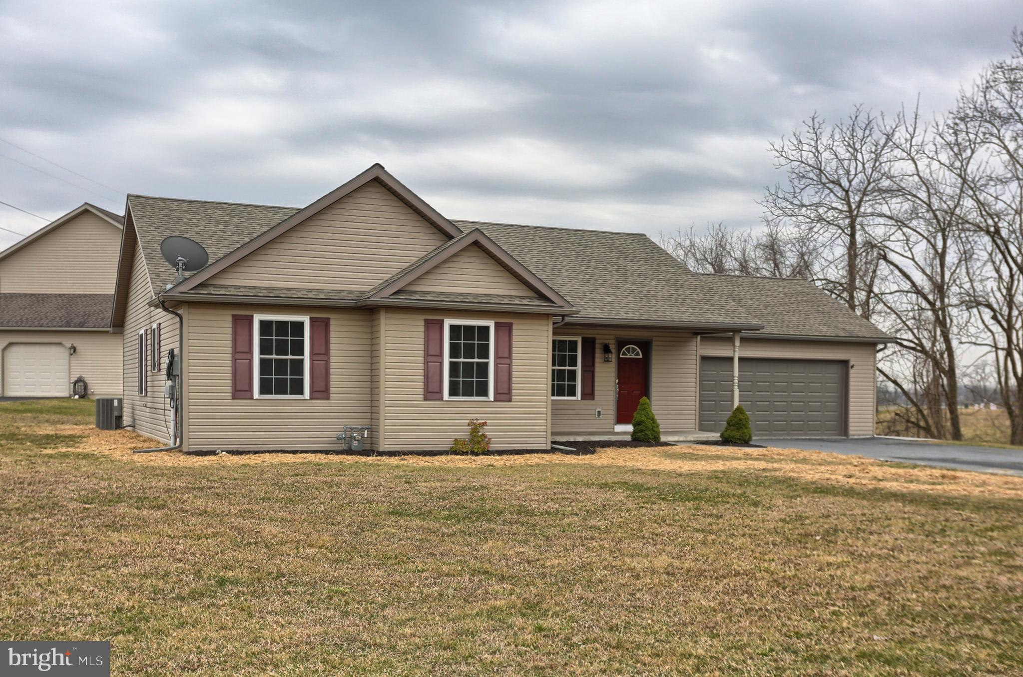 1500 Rolling Meadow Road Lebanon, PA 17046 - Photo 3 of 27 Gallery Image 3