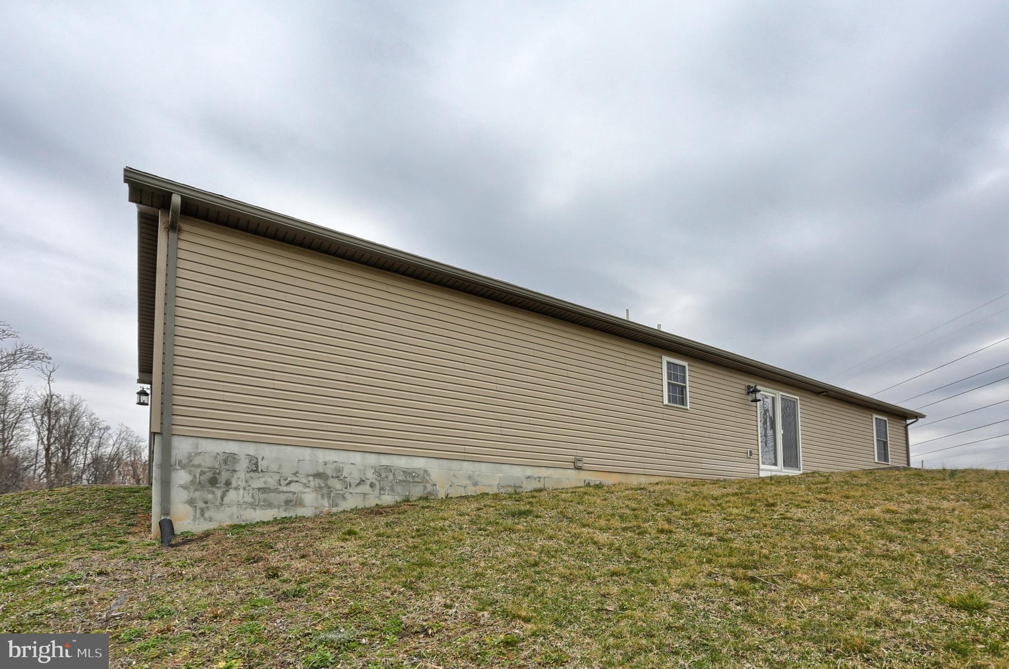 1500 Rolling Meadow Road Lebanon, PA 17046 - Photo 24 of 27 Gallery Image 24