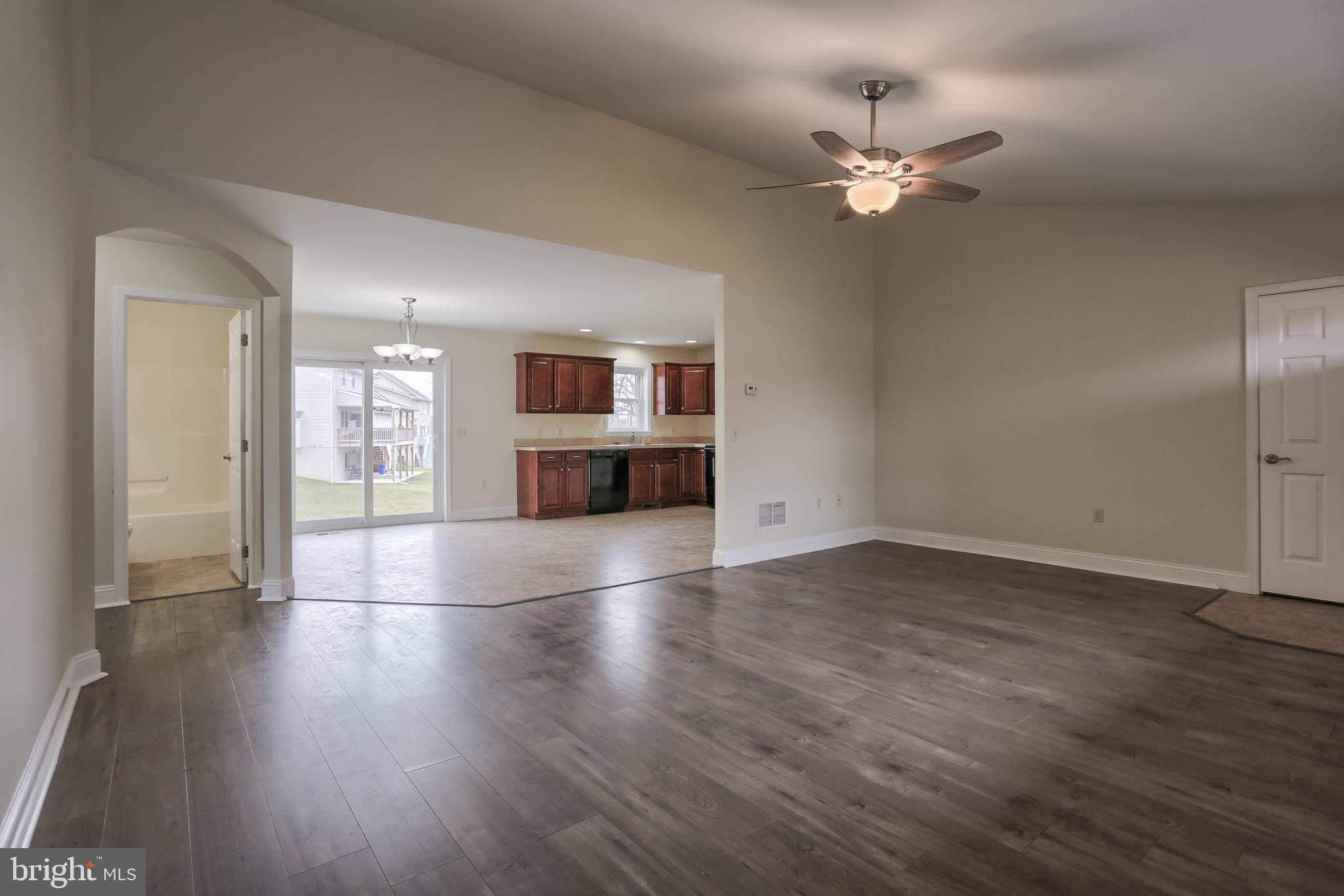 1500 Rolling Meadow Road Lebanon, PA 17046 - Photo 6 of 27 Gallery Image 6
