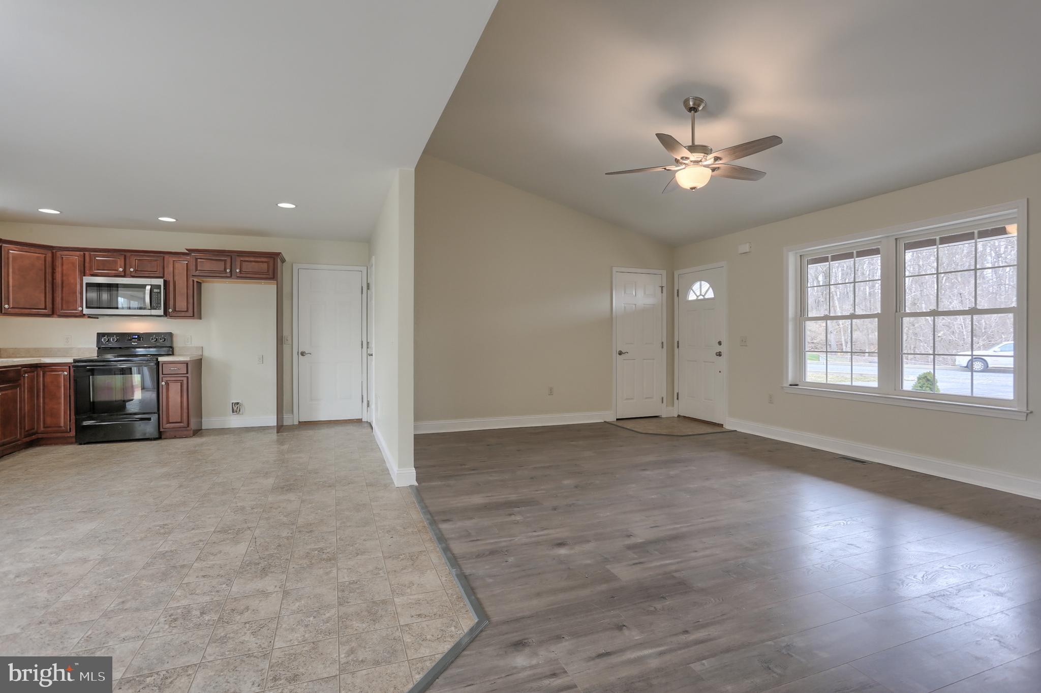 1500 Rolling Meadow Road Lebanon, PA 17046 - Photo 7 of 27 Gallery Image 7