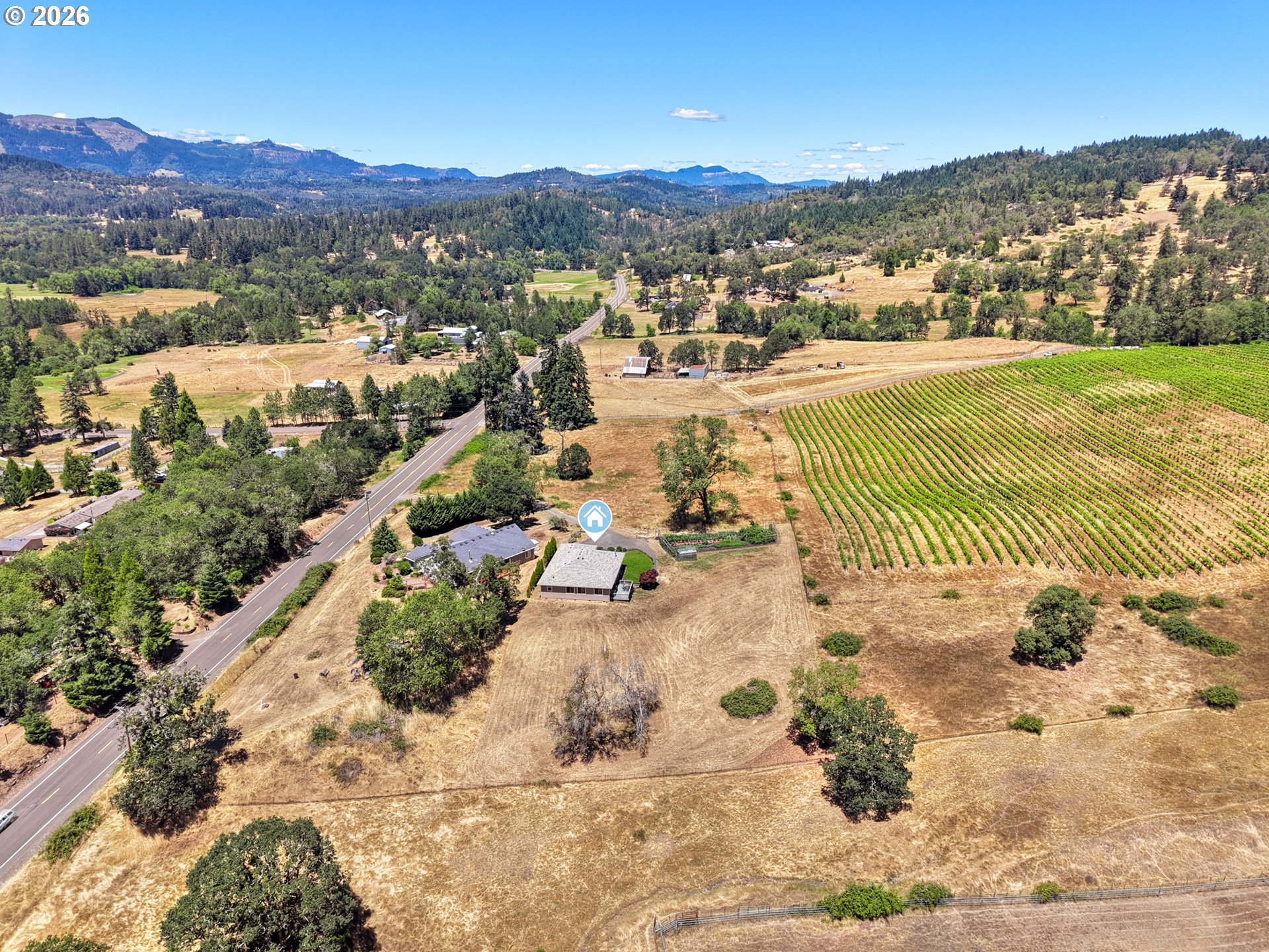 3721 Colonial Road Roseburg, OR 97471 - Photo 45 of 48