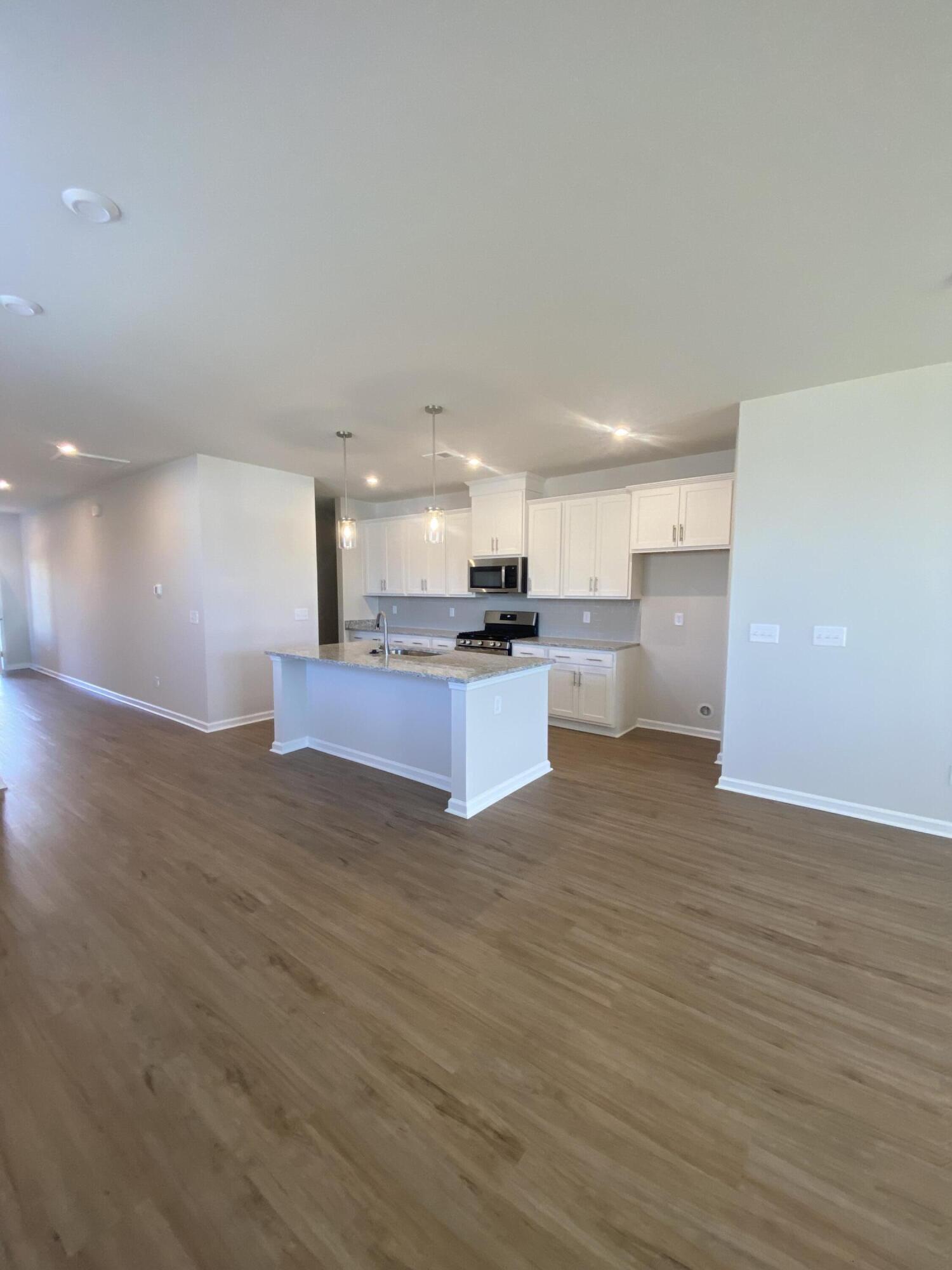 955 Tess Street Graniteville, SC 29829 - Photo 17 of 45 Living Room