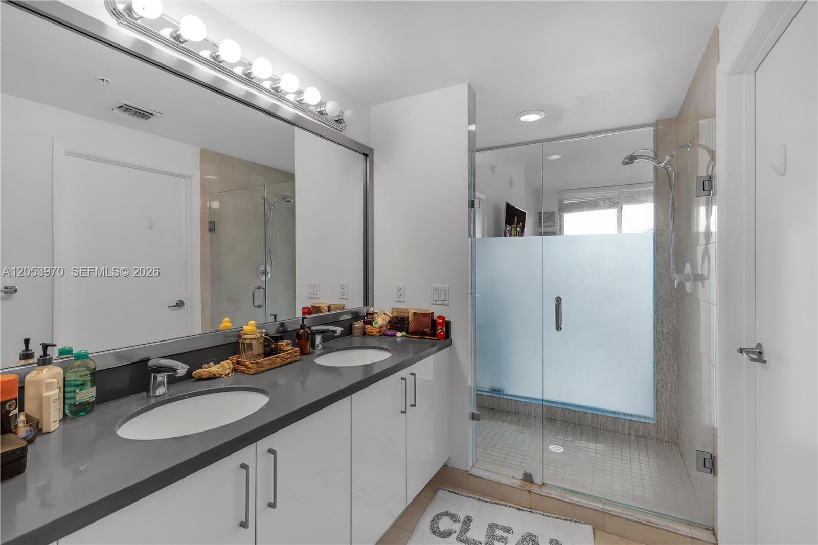 90 Southwest 3rd Street, Unit 4403 Miami, FL 33130 - Photo 15 of 32