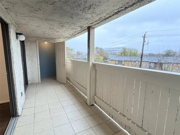 $1,790 | 8523 Hearth Drive, Unit 1934, Houston, TX 77054