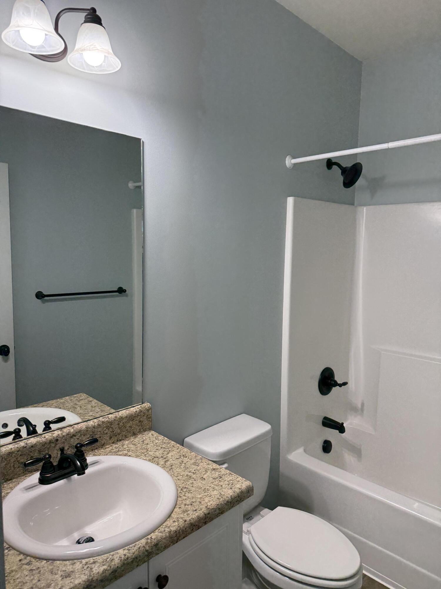 633 Colston Avenue Aiken, SC 29801 - Photo 11 of 18 IMG_3436