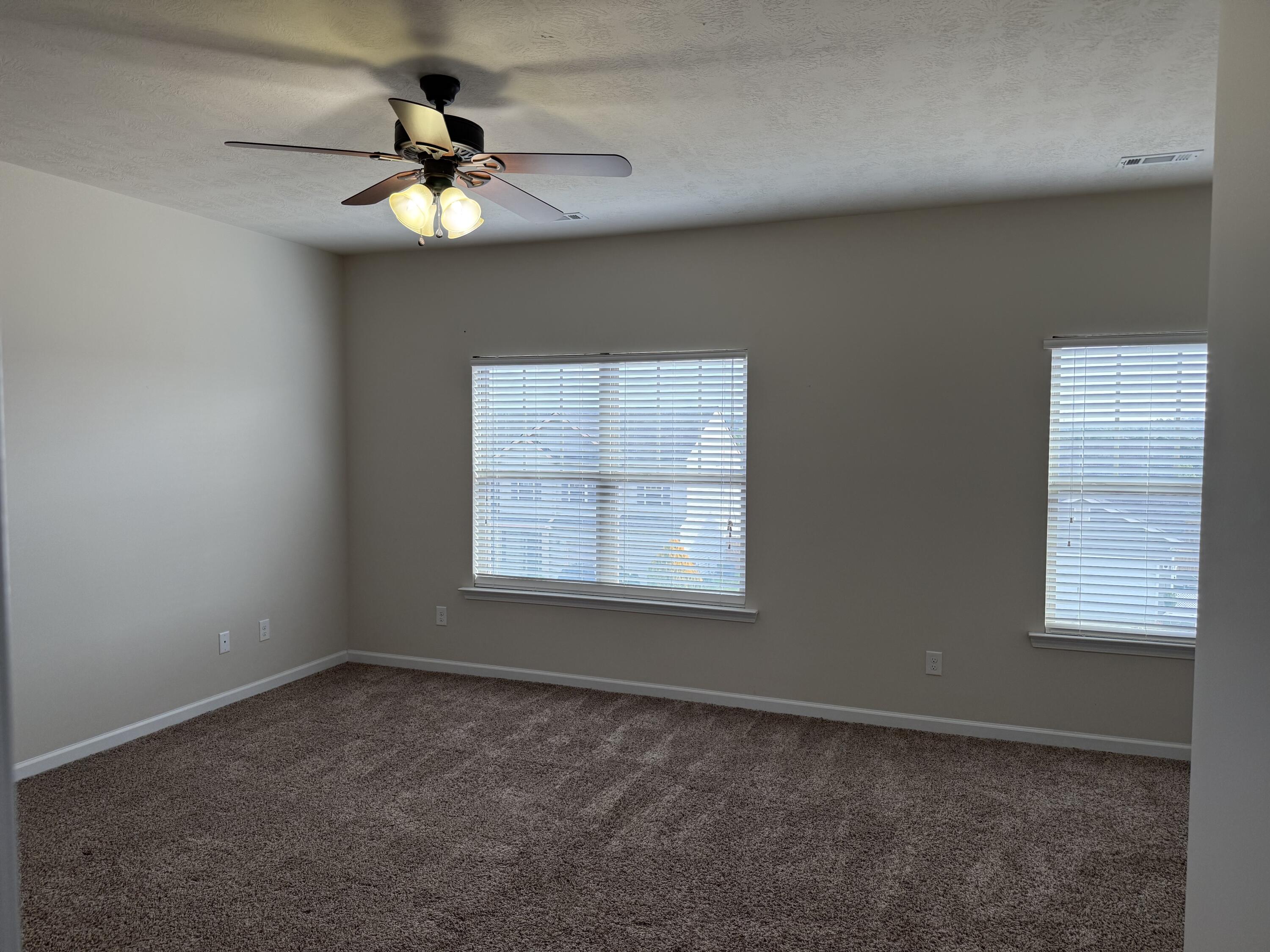 633 Colston Avenue Aiken, SC 29801 - Photo 8 of 18 IMG_3429