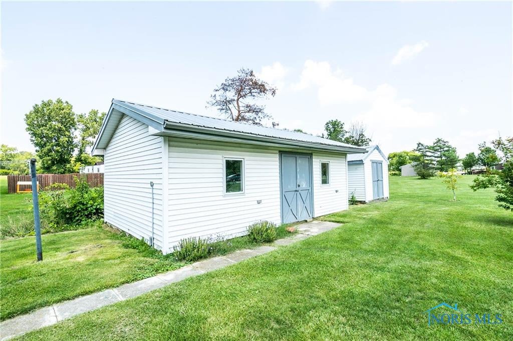 23051 Elliott Road Defiance, OH 43512 - Photo 6 of 41 Gallery Image 6