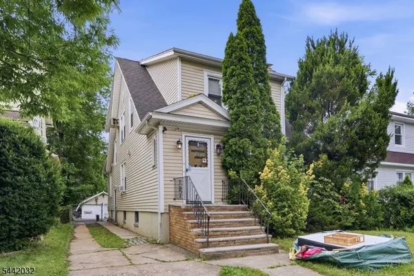 $525,000 | 55 Schaefer Road, Maplewood, NJ 07040