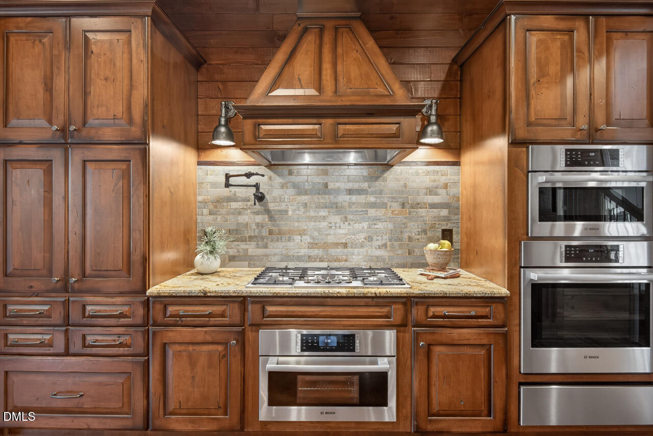 998 Moores Chapel Cemetery Road Graham, NC 27253 - Photo 14 of 84 20