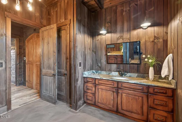 $1,400,000 | 998 Moores Chapel Cemetery Road, Graham, NC 27253