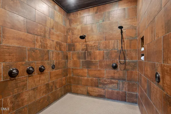 $1,400,000 | 998 Moores Chapel Cemetery Road, Graham, NC 27253