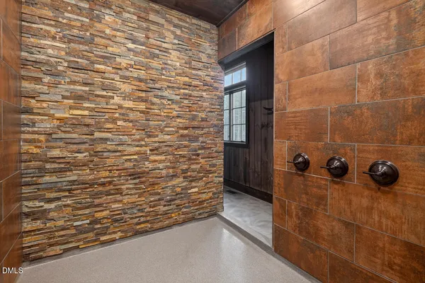 $1,400,000 | 998 Moores Chapel Cemetery Road, Graham, NC 27253