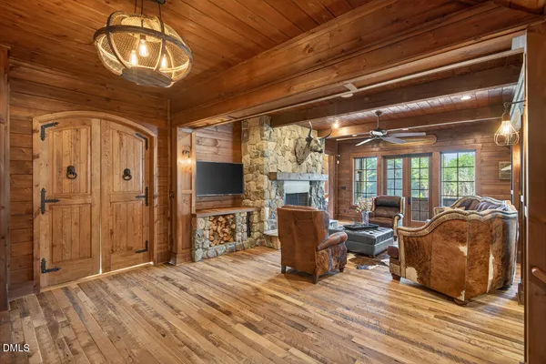 $1,400,000 | 998 Moores Chapel Cemetery Road, Graham, NC 27253