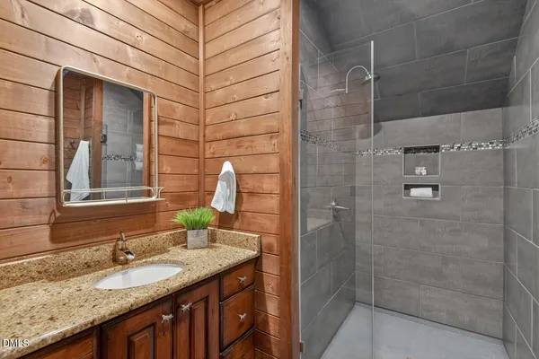 $1,400,000 | 998 Moores Chapel Cemetery Road, Graham, NC 27253