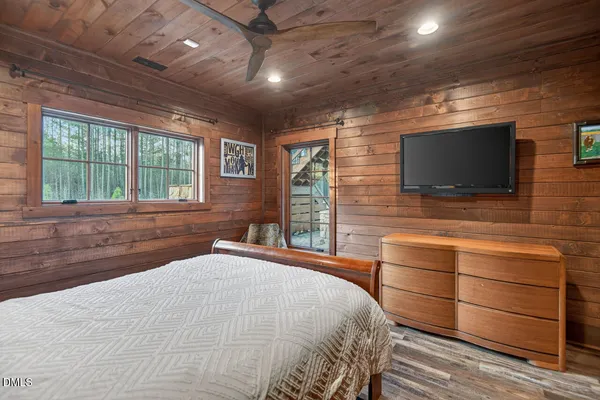 $1,400,000 | 998 Moores Chapel Cemetery Road, Graham, NC 27253