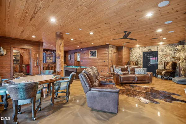 $1,400,000 | 998 Moores Chapel Cemetery Road, Graham, NC 27253