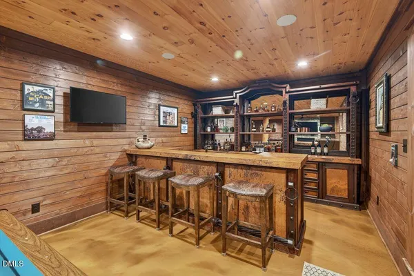 $1,400,000 | 998 Moores Chapel Cemetery Road, Graham, NC 27253