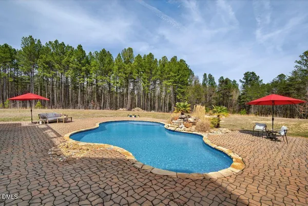 $1,400,000 | 998 Moores Chapel Cemetery Road, Graham, NC 27253