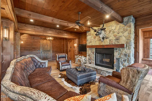 $1,400,000 | 998 Moores Chapel Cemetery Road, Graham, NC 27253