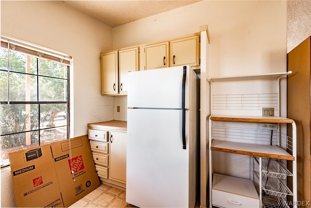 3648 Bibo Road Golden Valley, AZ 86413 - Photo 10 of 28 Gallery Image 10