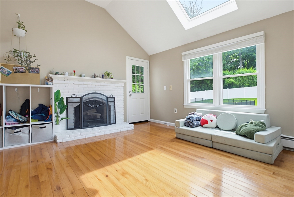 102 Purchase Street Milford, MA 01757 - Photo 10 of 37