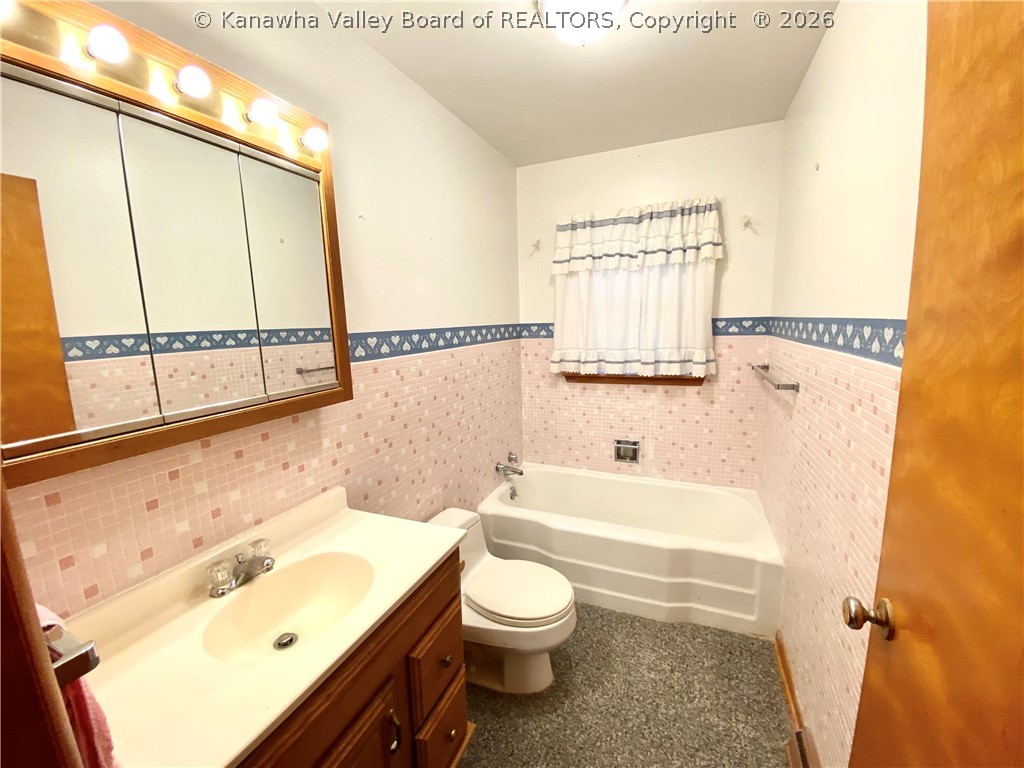 13369 Ripley Road Point Pleasant, WV 25550 - Photo 12 of 25 Gallery Image 12